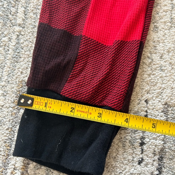 Old Navy One Piece Black and Red Women's Pajamas - Size Small Tall - Picture 5 of 9